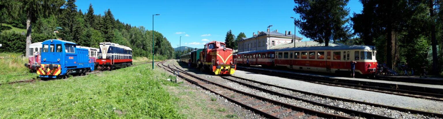 Zubačka Kořenov historické lokomotivy